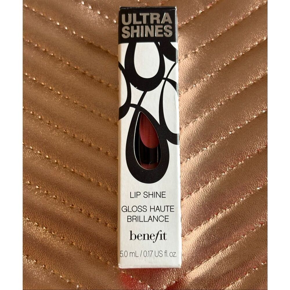 BENEFIT - NWT Ultra Shines Lip Shine in Spiced Punch (Vibrant Coral), Full Size - Picture 3 of 9